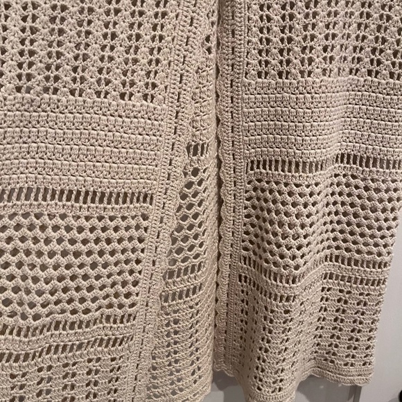 Vintage Crochet sweater cover up - Picture 3 of 6